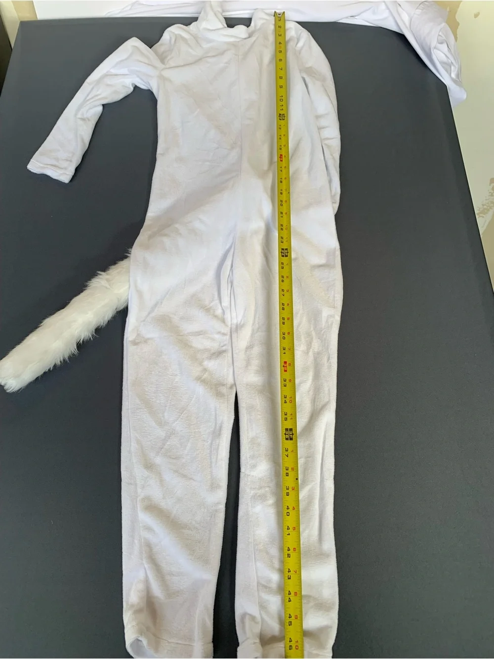 Kids White Cat Costume Jumpsuit with Paw Gloves Tail Hood and Shoe Covers Size M